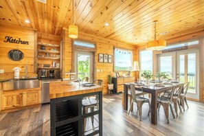 Dining - 3BD Cabin w/ Hot Tub + Pool Access |Mountain VIEWS (Gatlinburg)