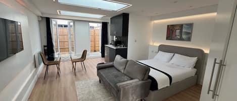 City Studio | Living area | Heated floors