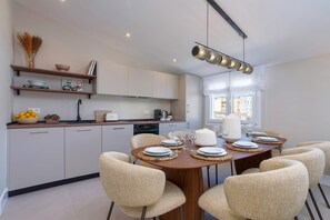 Dining - Exclusive penthouse with private terrace in Granada. San Anton 402 (Granada)