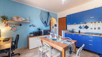 Apartment, Balcony | Dining