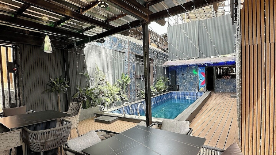 Standard Apartment