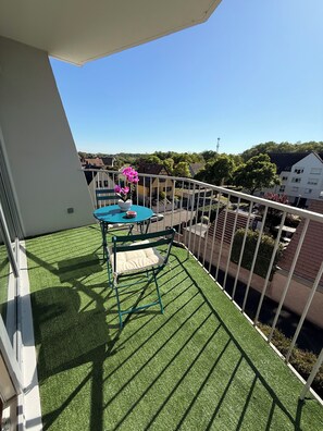 Property grounds - Vrbo Property (Erstein)