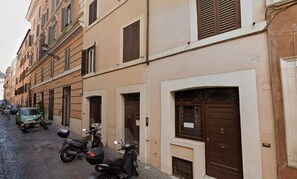 Exterior - CHEZ MONTI - IN HEART OF ROME (Roma)