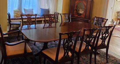 Spacious 4-bedroom house in quaint Plainfield with AC And WiFi