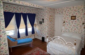 4 Schlafzimmer, Schreibtisch, Bügeleisen/Bügelbrett, kostenloses WLAN