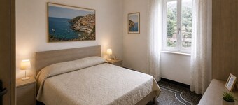 INDEPENDENT APARTMENT WITH PRIVATE GARDEN AND PERGOLA - DOG FRIENDLY