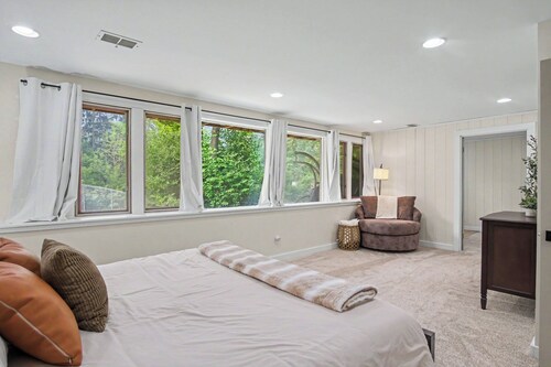 Relaxing Apartment in Quiet Neighborhood