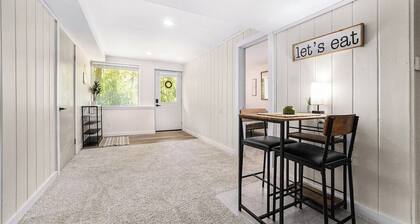 Relaxing Apartment in Quiet Neighborhood