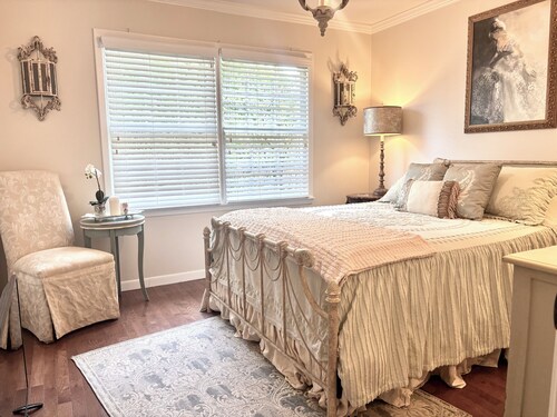 Charming 2-bedroom apartment close to downtown Cullman