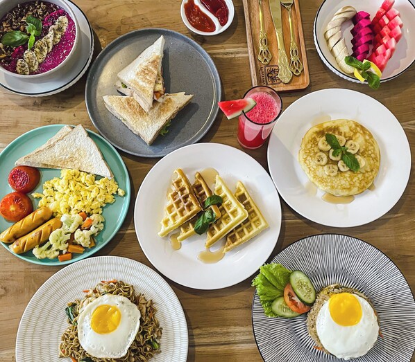 Sarapan pesanan masak setiap hari dengan fi 