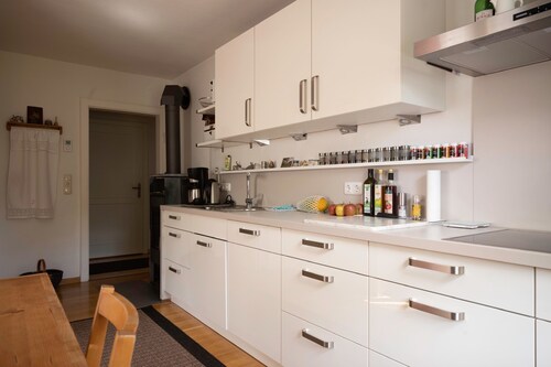 Ruhige, gepflegte ****Ferienwohnung, EG mit Terrasse & Garten, zentral in Murnau