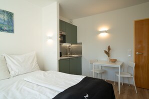 Iron/ironing board, free WiFi, bed sheets, wheelchair access - Vienna Residence, Rochusmarkt - Wien Mitte #6627 (Vienna)