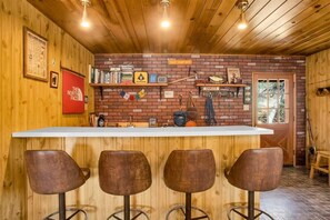 Bar (en el alojamiento)