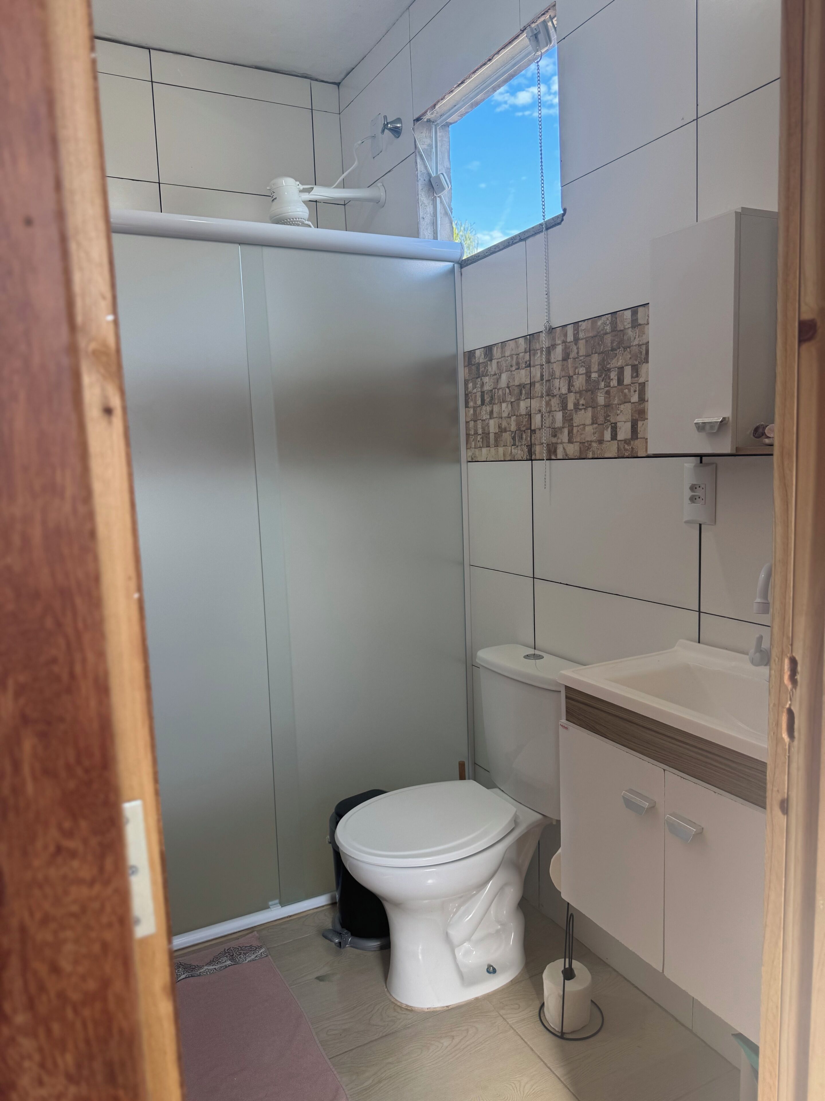 Shower, towels, soap, toilet paper