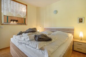 Room - Pelikan Apartment for 4 Guests (45 m²) in Breege-Juliusruh Seaside Resort (Breege)