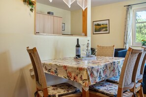 Dining - Pelikan Apartment for 4 Guests (45 m²) in Breege-Juliusruh Seaside Resort (Breege)