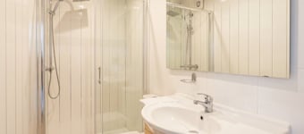 Fireside South Shore flat · steps from the beach and the Big One