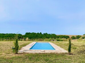 Pool - Cosy, quiet stone house with pool and private garden (Bourg-de-Visa)