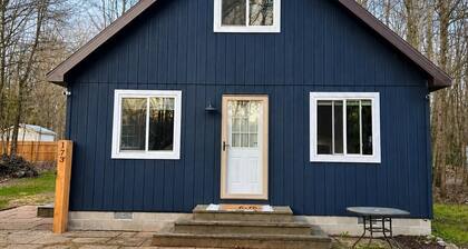Beautifully updated Houghton Lake cabin, 5 min from the lake