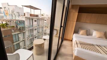 Superior Studio, Balcony, City View