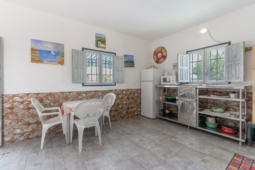 Holiday Home 'Cortijo Ideal Para Familias' with Private Pool, Terrace & Garden