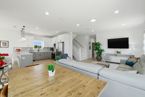 House, Multiple Beds (Grenadine Dreams) | Living area - Grenadine Dreams (Gulf Shores)