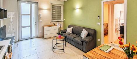 Apartment, 1 Bedroom | Living area