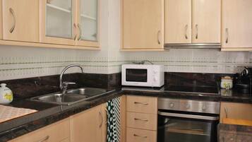Fridge, microwave, stovetop, toaster