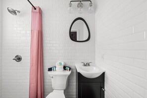 Bathroom - Miss Pinky La Rue | Signature Pink Studio (Port Saint Joe)