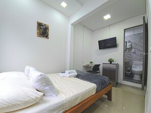 Standard Studio | Free WiFi - HOTEL CASA MEGUA3 (Medellín)