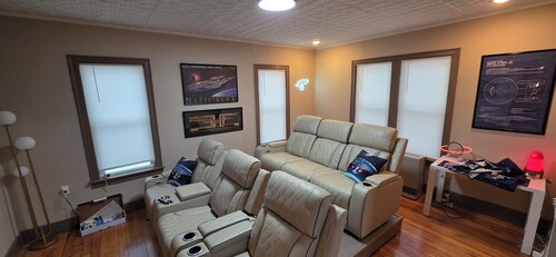 Star Trek-Themed House in Ticonderoga NY!