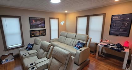Star Trek-Themed House in Ticonderoga NY!