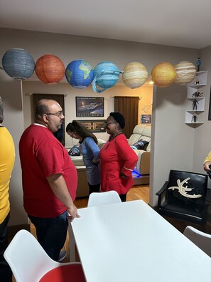 Dining - Star Trek-Themed House in Ticonderoga NY! (Ticonderoga)