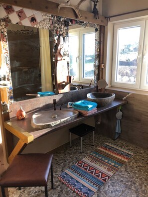 Bathroom - Holiday Apartment for 3 Guests (50 m²) in Grömitz (Grömitz)
