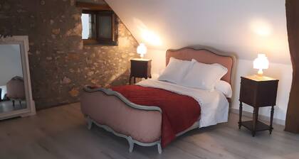 Chambre dâhĂŽtes « Chambre 1 » avec piscine partagĂ©e, terrasse partagĂ©e et Wi-Fi