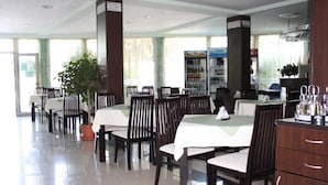Dining - Hotel Dalis (Nessebar)