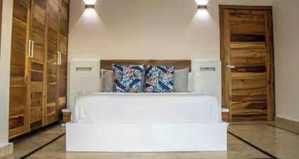 Beautiful and Cozy With sea Views