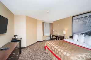 Room - Quality Inn Crestview, FL (Crestview)