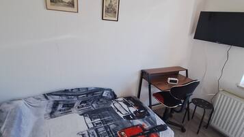 熨斗/熨衣板、WiFi、床单
