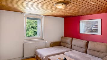 Televisor i llar de foc
