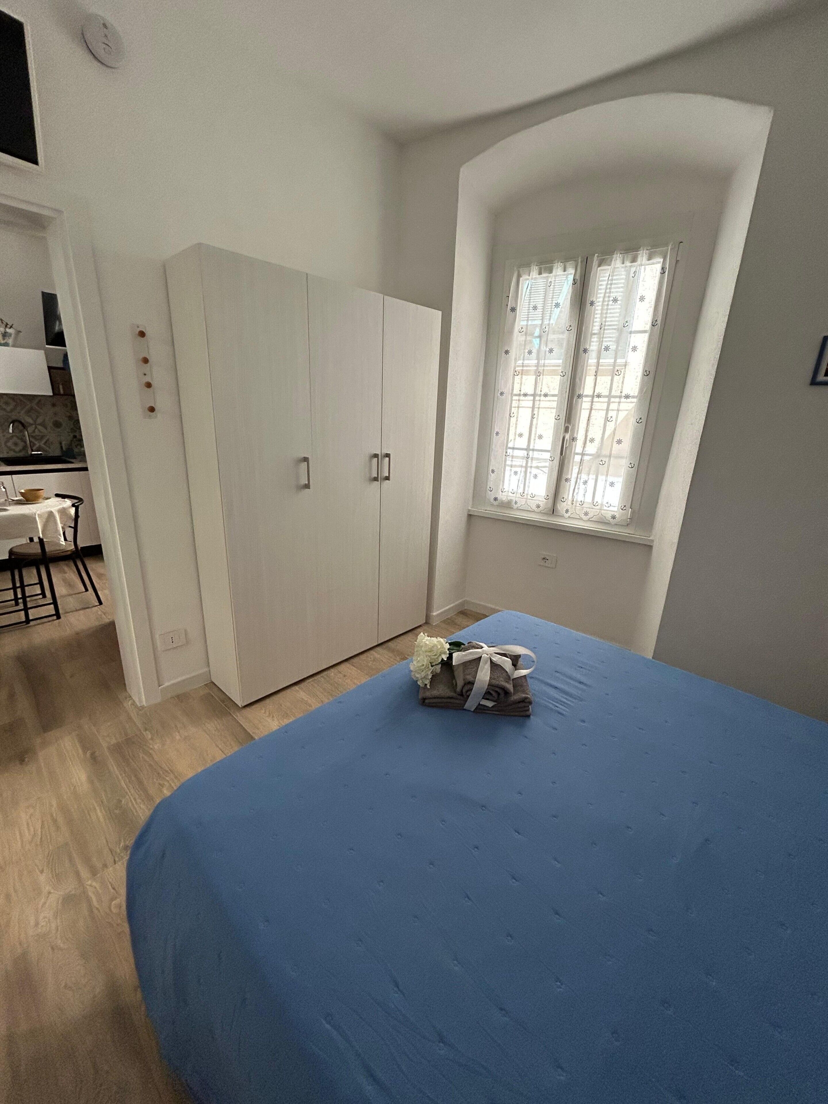 1 chambre, fer et planche à repasser, Wi-Fi, literie fournie