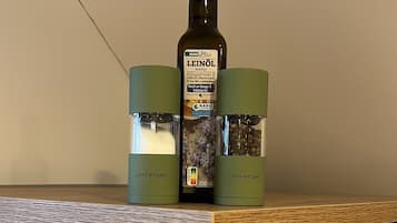 Bathroom amenities