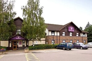 Exterior - Premier Inn Solihull South Hotel (Solihull)