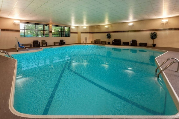 Indoor pool - Trademark Collection by Wyndham Liverpool/syracuse (Liverpool)