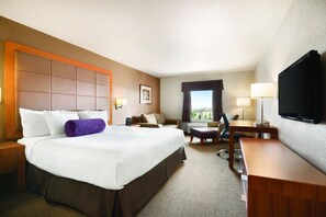 Room - Days Inn Red Deer (Red Deer)