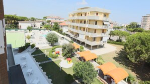 Ngoại thất
