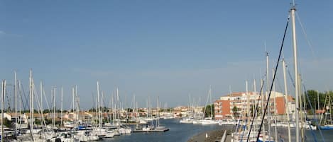 Marina