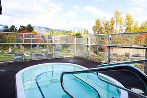 室外 Spa 池