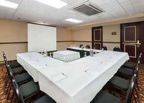 Meeting facility - Ramada Plaza by Wyndham Gatineau (Gatineau)