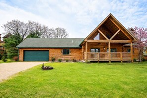 Exterior - Foxtail Lodge - Warrens Retreat (Warrens)